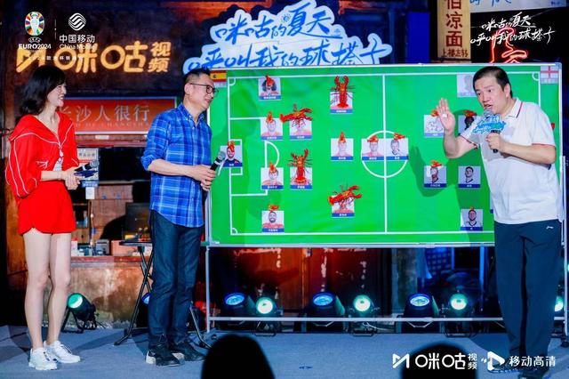 新浪图文直播足球(nba新浪体育手机网)