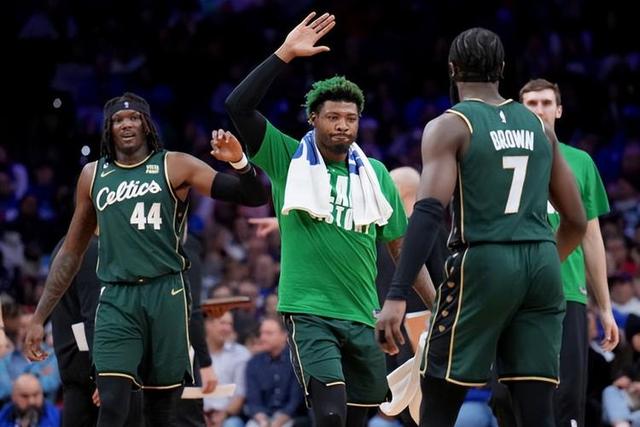 nba凯尔特人vs火箭(凯尔特人大胜 送火箭十六连败)