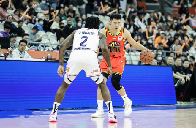 上海男篮vs吉林(cba吉林对上海视频回放)