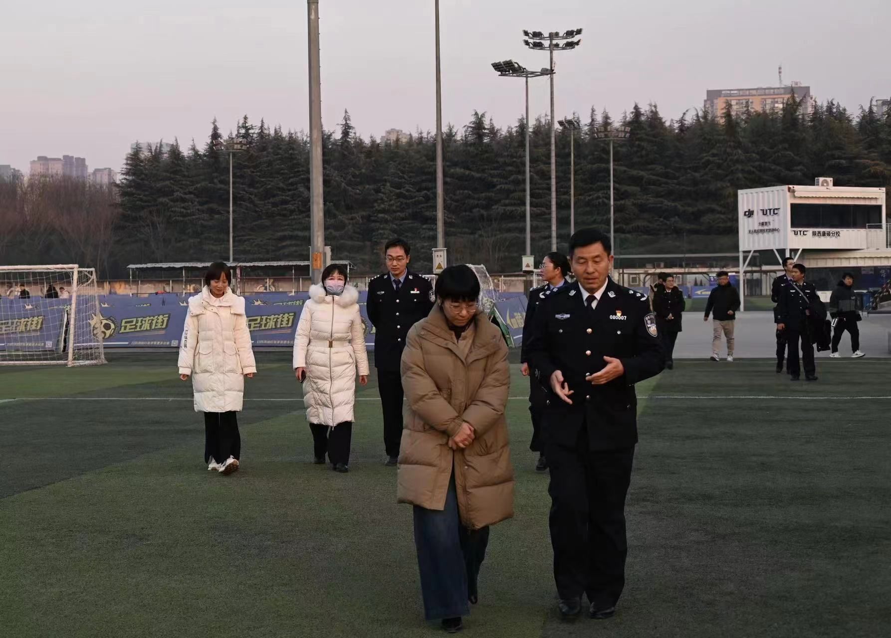 西安足球街(西安足球街什么时候营业)