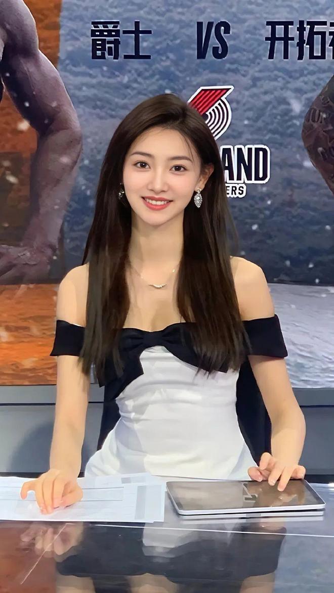 天下足球女主播(天下足球女主播程雨涵)