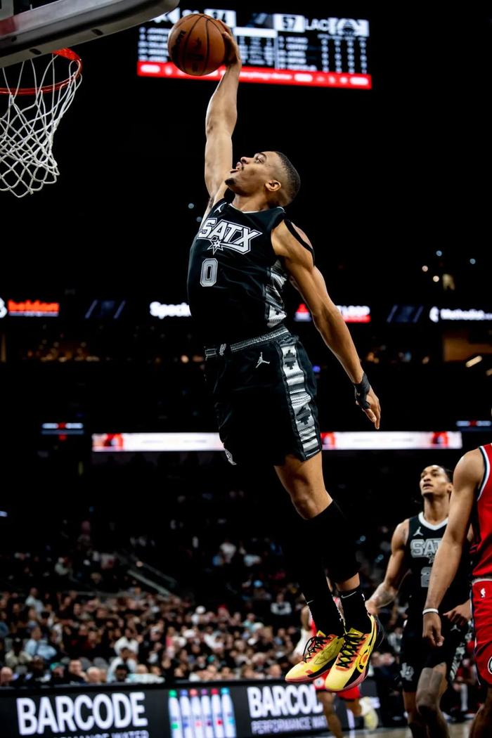 2015快船vs马刺(2015年nba快船对马刺)