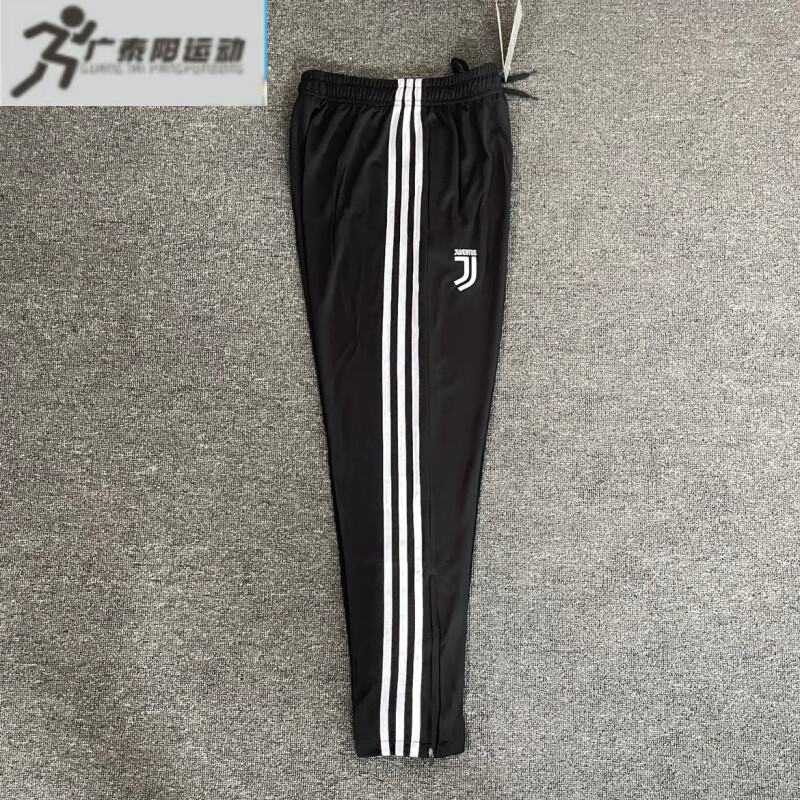 足球三线(足球三线三区两点一圈一弧)