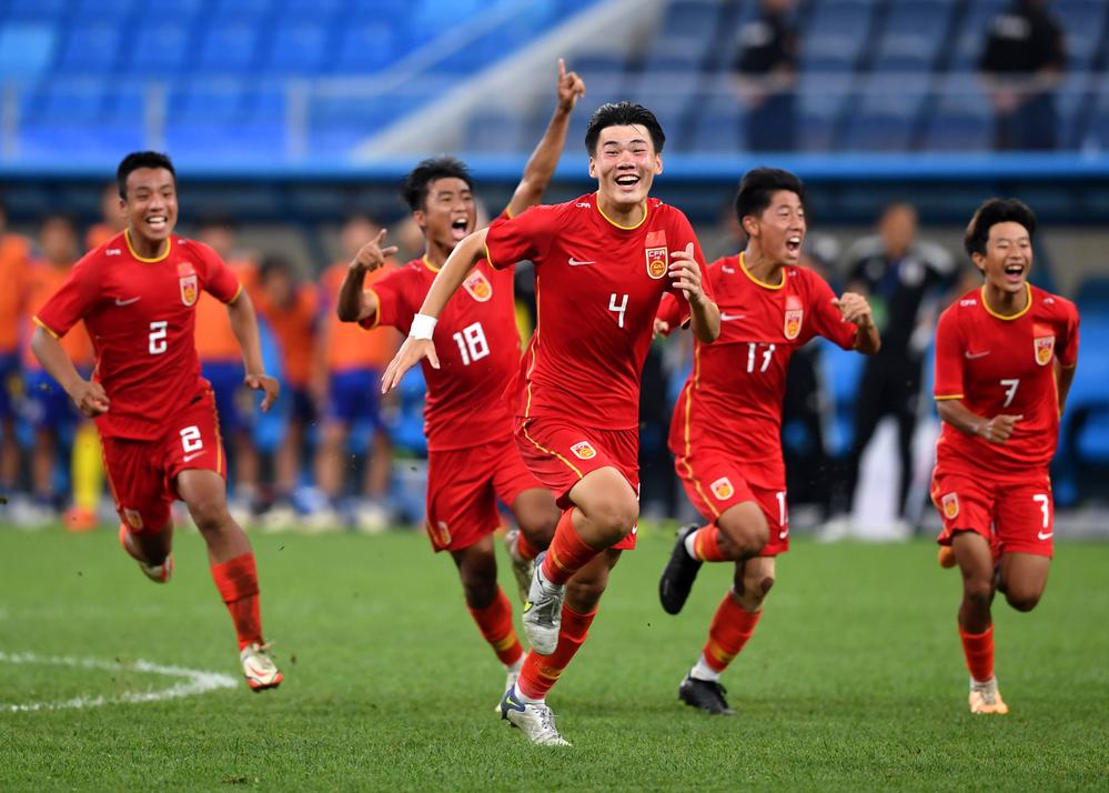 2015中国vs日本(中国vs日本足球2019)