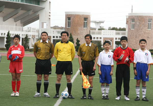 日本小学足球赛(日本学校足球联赛)