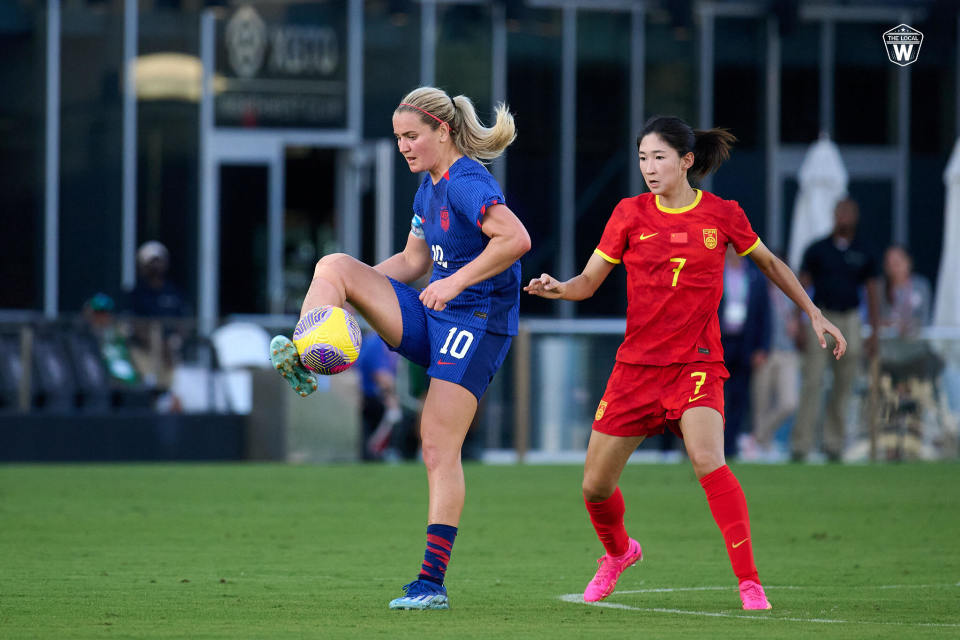 包含中国女足u16vs美国女足u16的词条