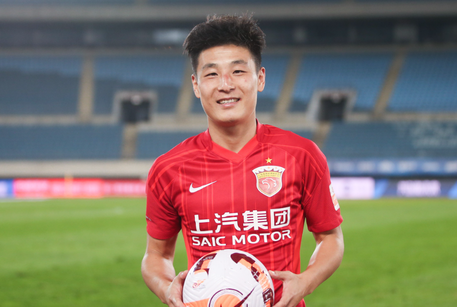 中国国家足球队主教练(中国国家足球队主教练百科)