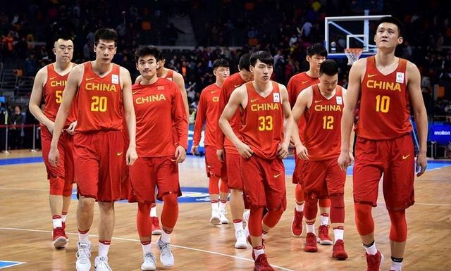 中国男篮蓝队vs(中国男篮蓝队vs黎巴嫩)