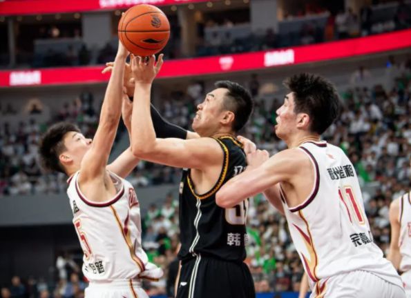 辽宁篮球vs江苏(辽宁篮球直播免费观看)