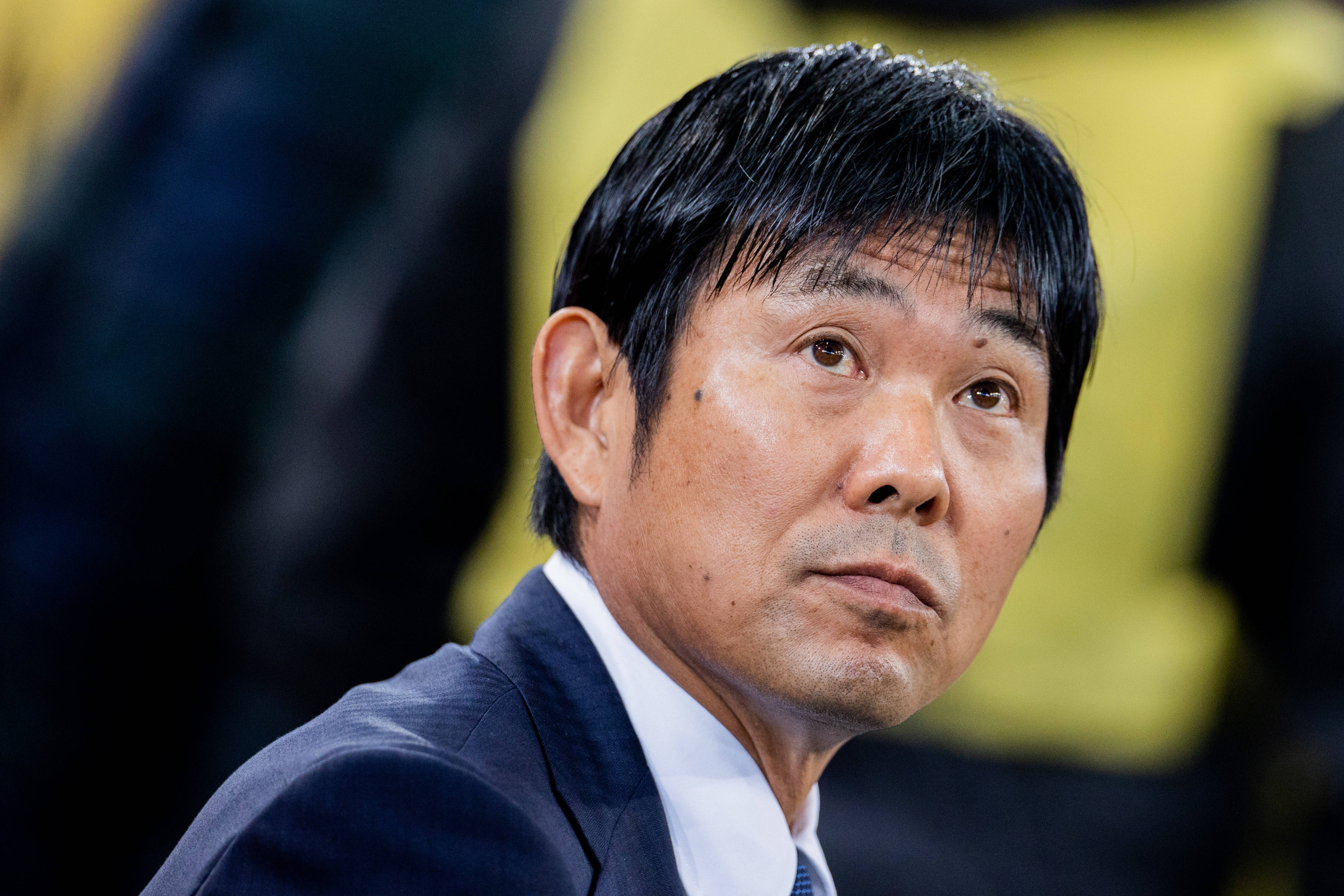 中日韩足球微博(中日韩足球超级联赛)
