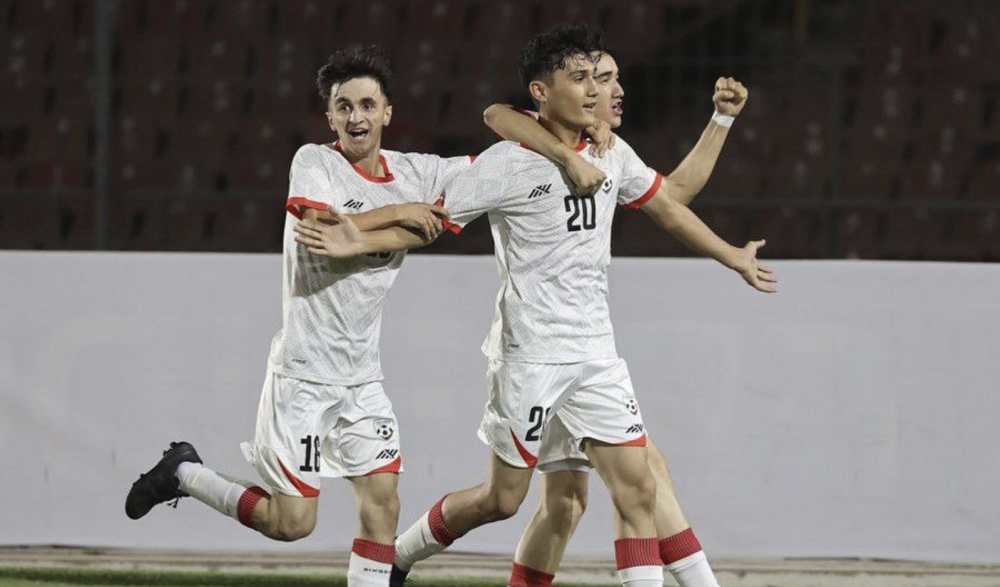 2016足球亚冠冠军(2016年足球冠军是哪个国家)