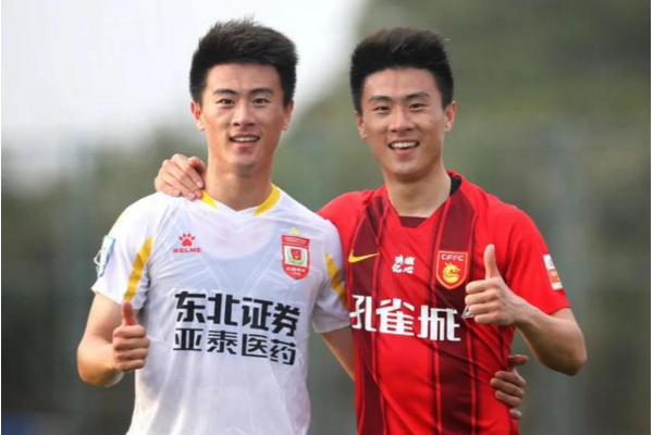 華夏vs亞泰(华夏亚债中国指数怎么样)
