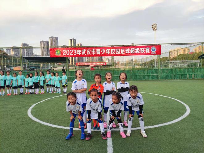 武汉足球学校(武汉足球学校最厉害三个专业)