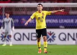 包文足球(足球明星鲍文杰)