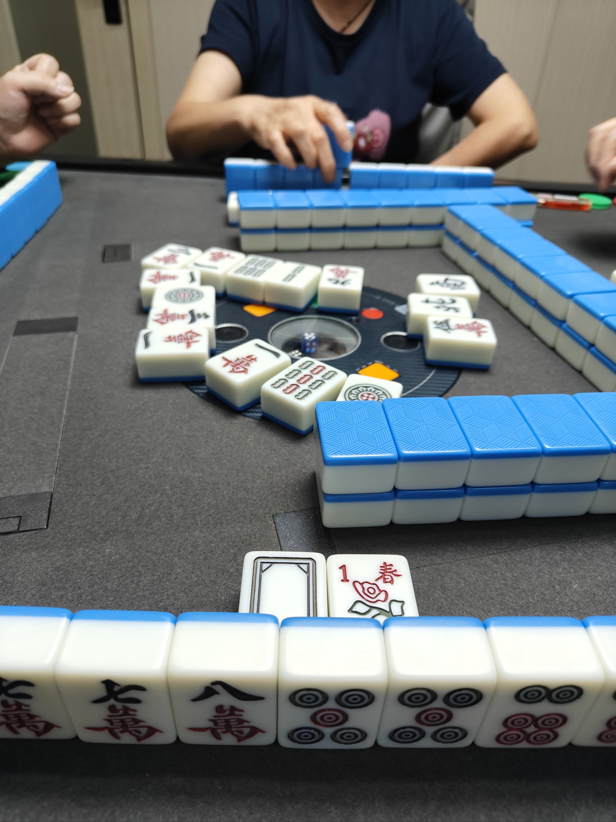 足球麻将(足球给牌规则)